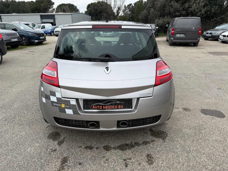 RENAULT MEGANE RS 2.0T 16V 230 F1 TEAM R26 NUMEROTEE 41MKM