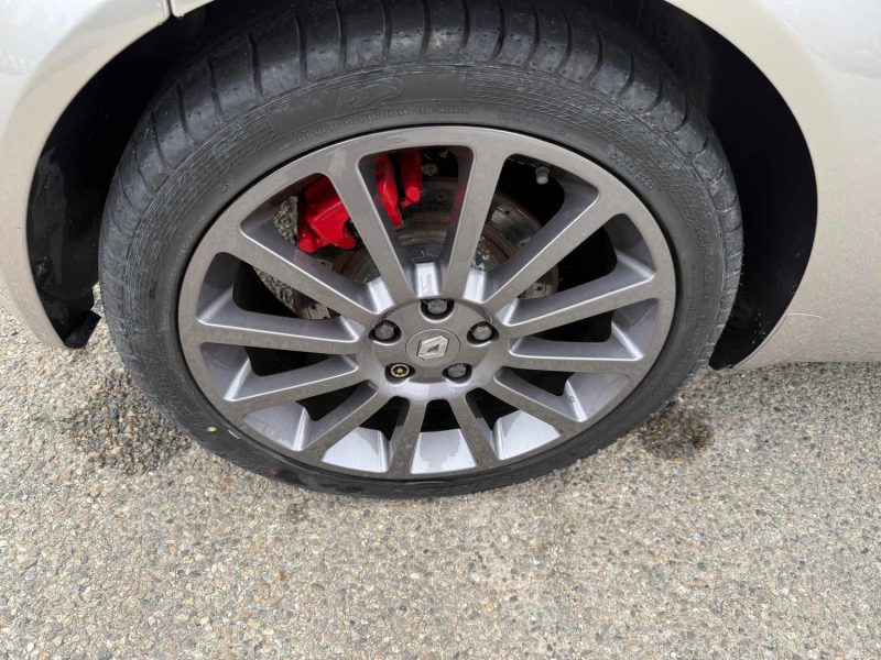 RENAULT MEGANE RS 2.0T 16V 230 F1 TEAM R26 NUMEROTEE 41MKM