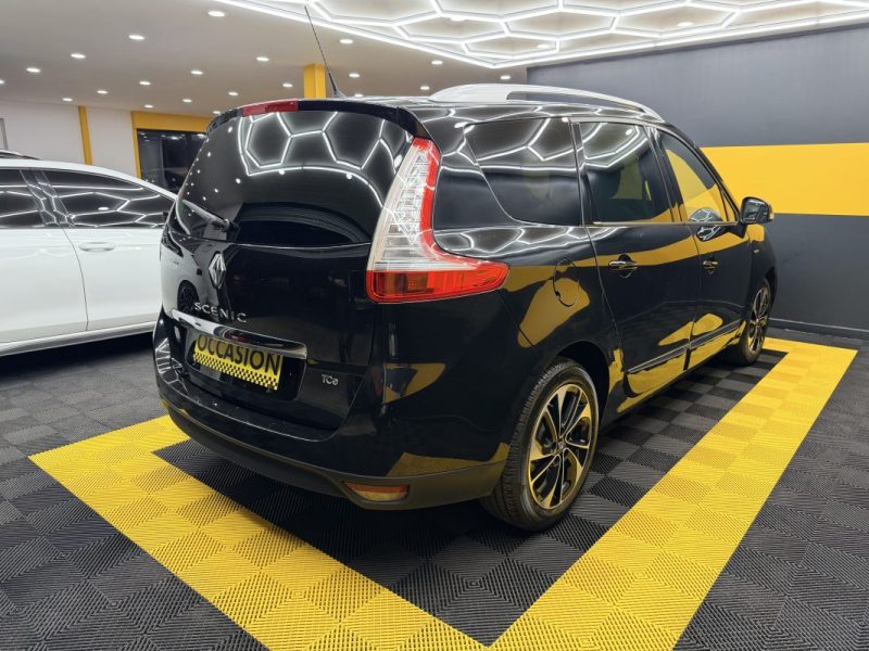 RENAULT GRAND SCÉNIC III 1.2 TCE 130CH ENERGY BOSE 7 PLACES 