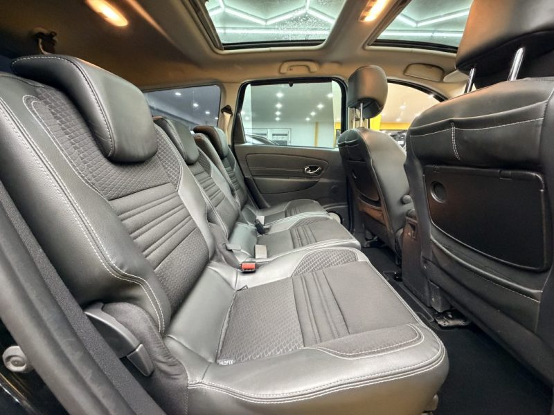 RENAULT GRAND SCÉNIC III 1.2 TCE 130CH ENERGY BOSE 7 PLACES 