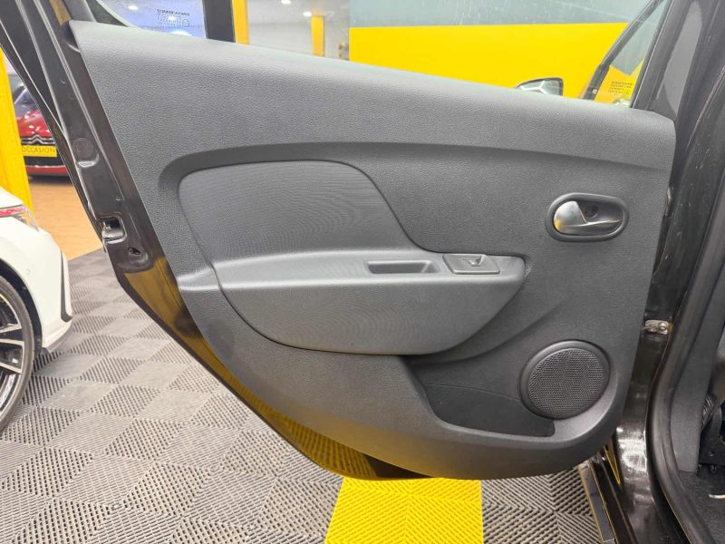 DACIA SANDERO 1.0 ECO-G 100CH STEPWAY GPL / ESSENCE