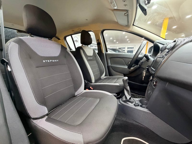 DACIA SANDERO 1.0 ECO-G 100CH STEPWAY GPL / ESSENCE