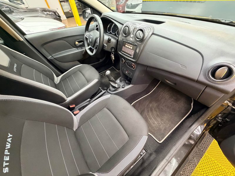 DACIA SANDERO 1.0 ECO-G 100CH STEPWAY GPL / ESSENCE