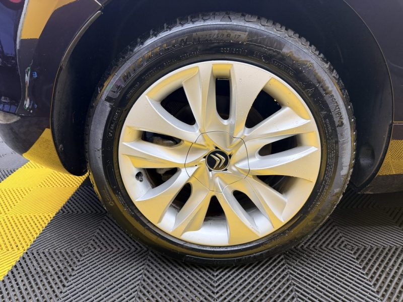 DS DS 5 2.0 BLUEHDI180 EXECUTIVE BOITE AUTOMATIQUE