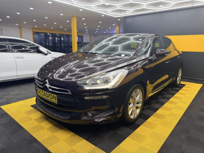 DS DS 5 2.0 BLUEHDI180 EXECUTIVE BOITE AUTOMATIQUE