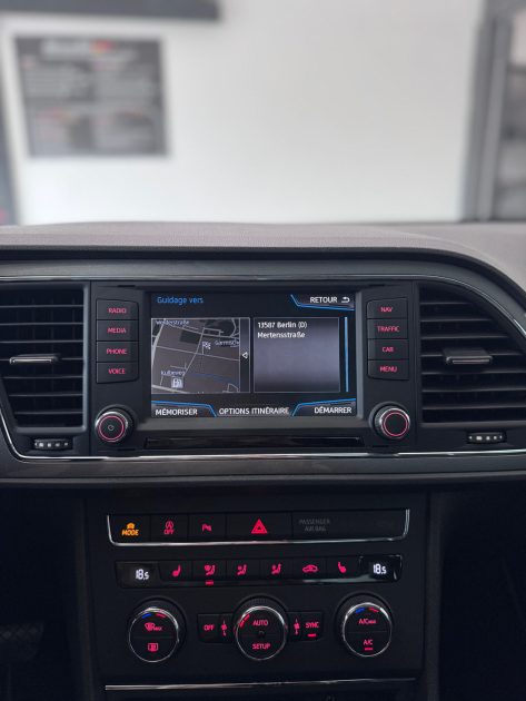 SEAT LEON FR 2.0 TDI 184 DSG6 – GARANTIE 12MOIS - Entretient complet Seat - Distribution neuve