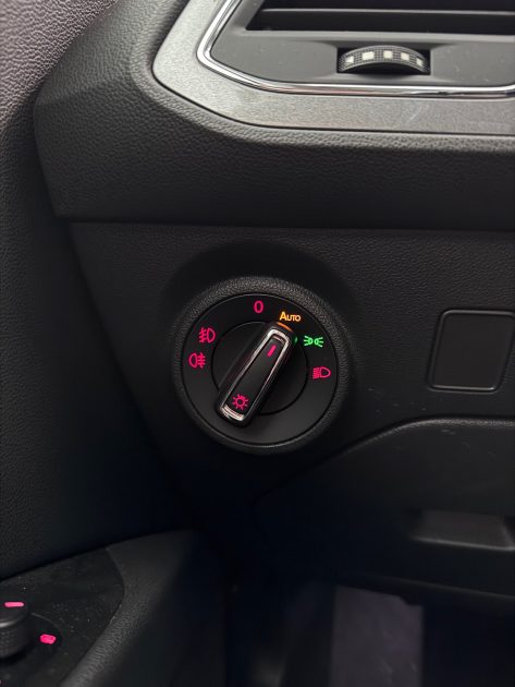 SEAT LEON FR 2.0 TDI 184 DSG6 – GARANTIE 12MOIS - Entretient complet Seat - Distribution neuve