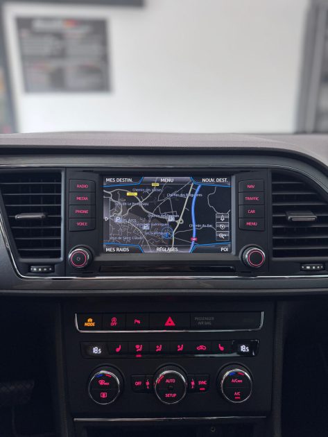 SEAT LEON FR 2.0 TDI 184 DSG6 – GARANTIE 12MOIS - Entretient complet Seat - Distribution neuve