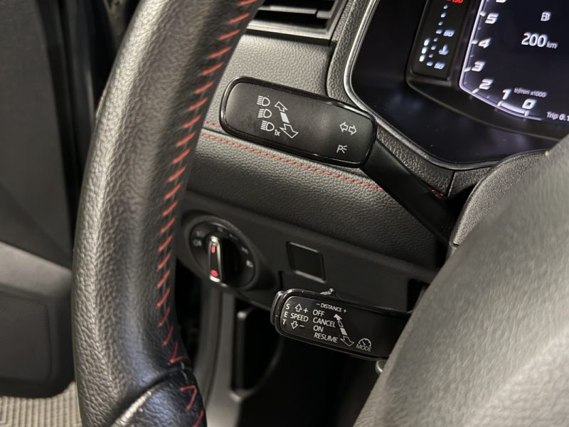 SEAT IBIZA 5 V FR 1.0 TSI 115 1ERE MAIN TOIT OUVRANT VIRTUAL COCKPIT APPLE & ANDROID - Garantie 1 an