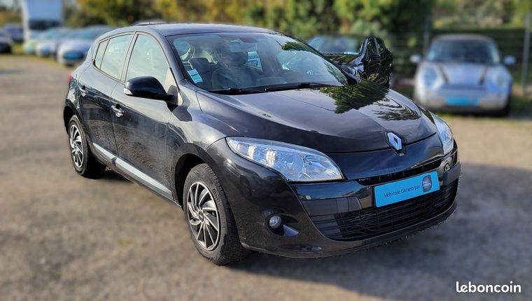 RENAULT MEGANEIII 1.5 DCI 110 AUTHENTIQUE 2010