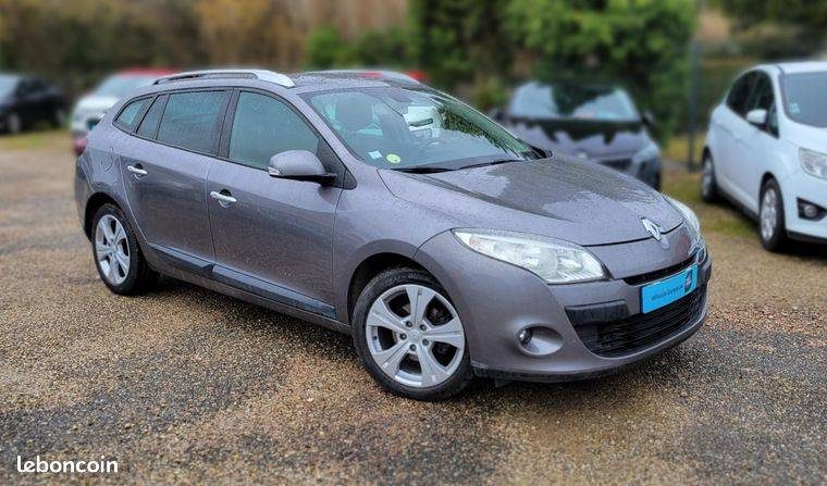 RENAULT MEGANEIII 1.9 DCI 130 EXPRESSION 2011
