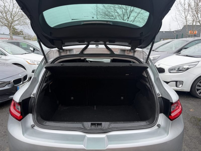 RENAULT MEGANE IV 1.6 DCI 130 cv -  GARANTIE 12 mois - INTENS