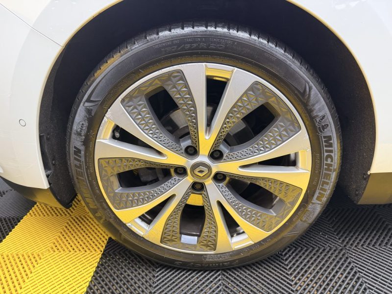 RENAULT GDSCEN.IV 1.2 TCE 130CH ENERGY INTENS 7 PLACES