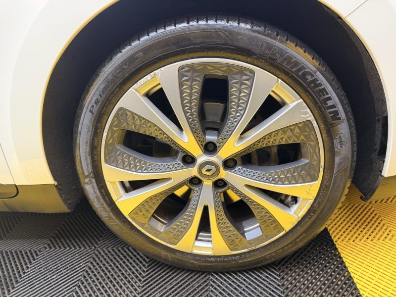 RENAULT GDSCEN.IV 1.2 TCE 130CH ENERGY INTENS 7 PLACES