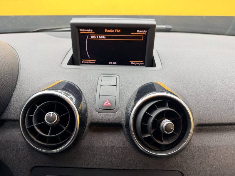 AUDI A1 SB 1.4 TFSI 122 ATTRACTION S TRONIC 2010