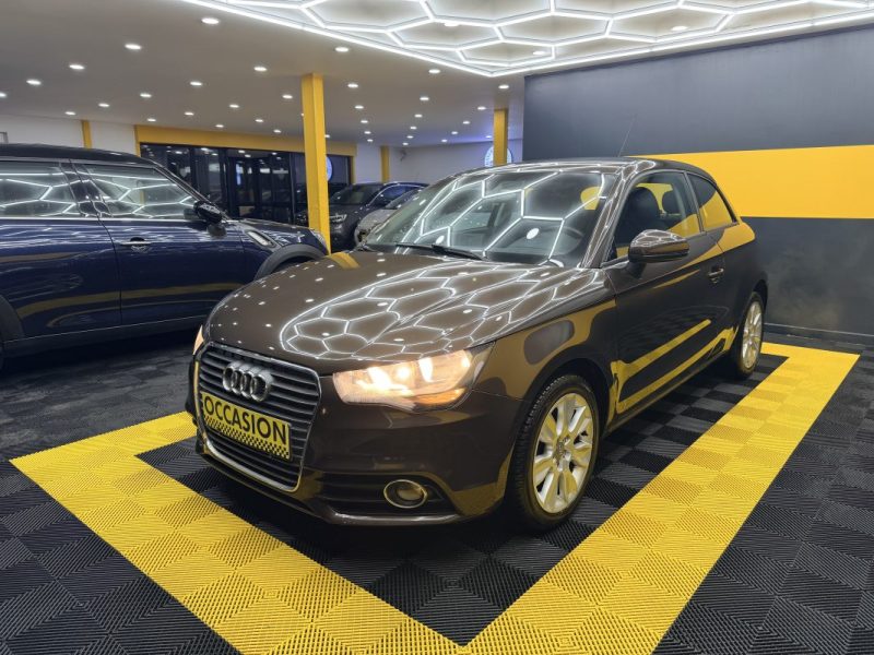 AUDI A1 SB 1.4 TFSI 122 ATTRACTION S TRONIC 2010