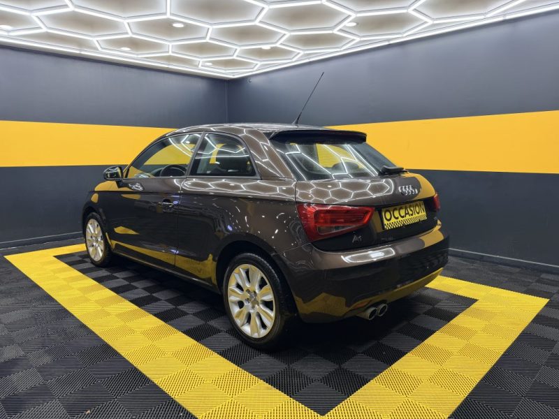 AUDI A1 SB 1.4 TFSI 122 ATTRACTION S TRONIC 2010