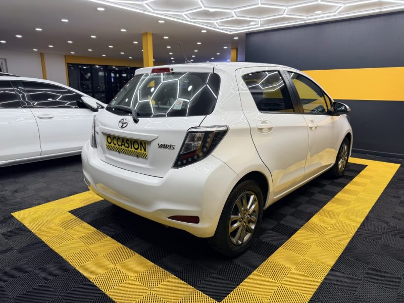 TOYOTA YARIS 100 VVT-I DYNAMIC 5P 2014