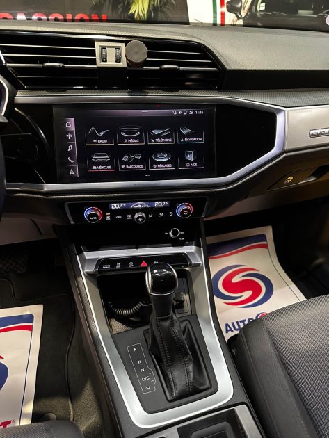 MAGNIFIQUE AUDI Q3 45 TFSI QUATTRO 230 CH (CLIMATISATION AUTOMATIQUE, CAMÉRA DE RECUL)