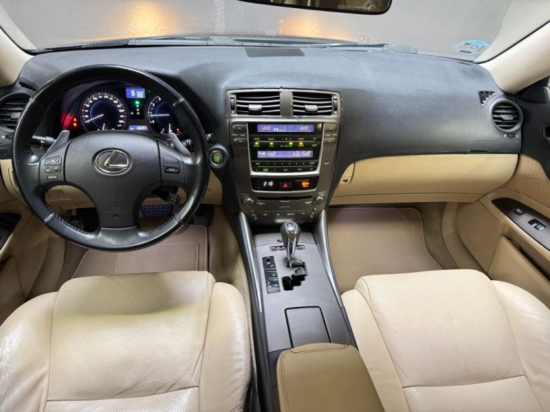 LEXUS IS250  LUXURY 2006
