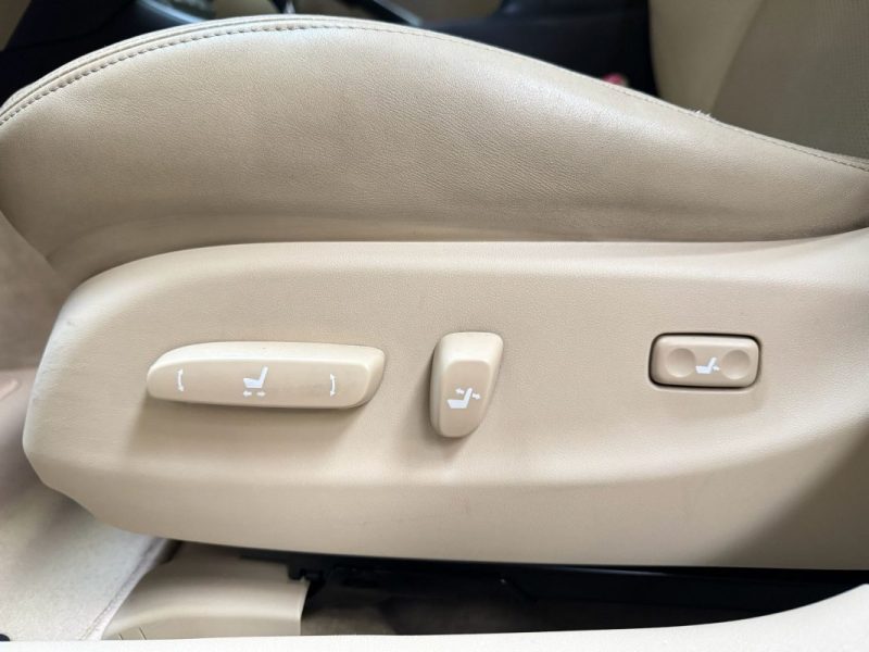 LEXUS IS250  LUXURY 2006
