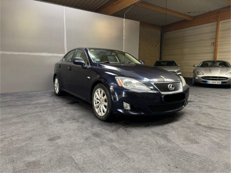 LEXUS IS250  LUXURY 2006