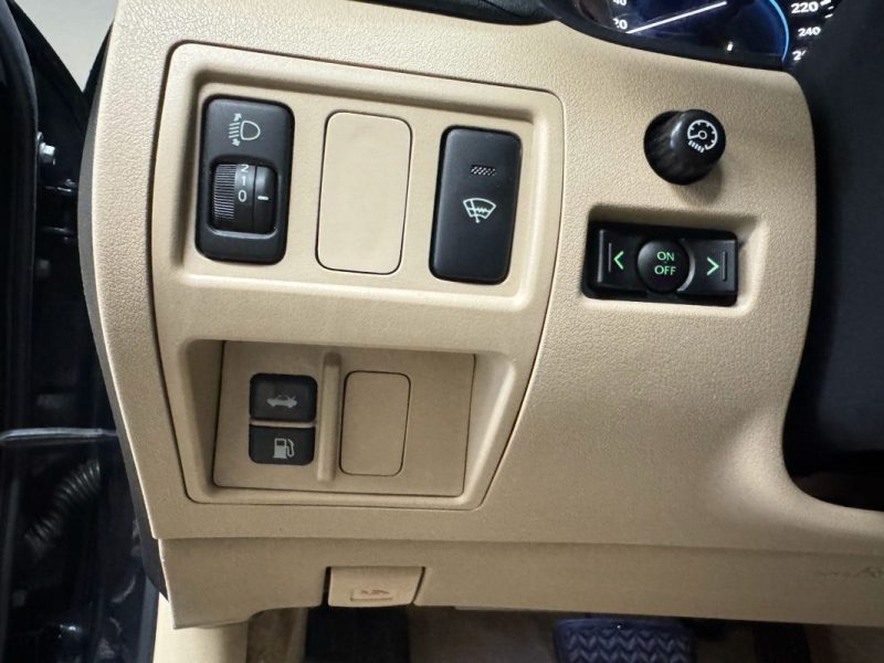 LEXUS IS250  LUXURY 2006