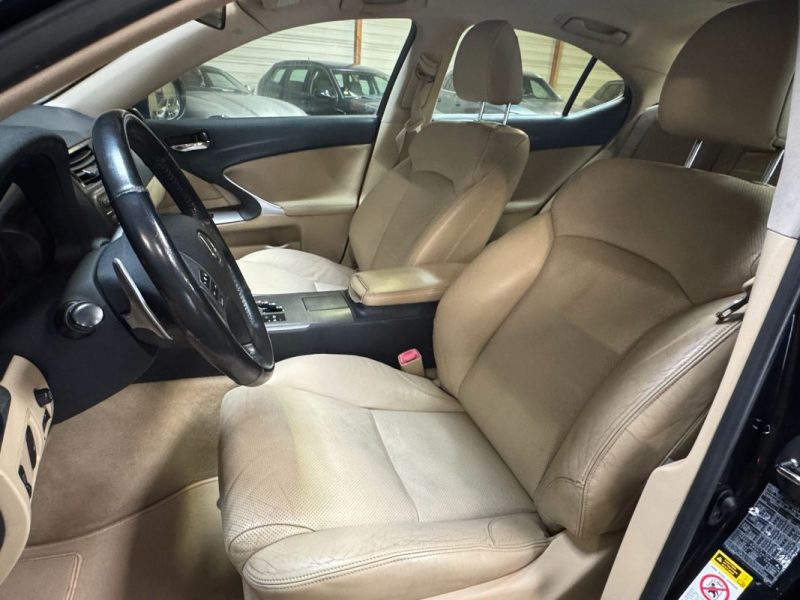 LEXUS IS250  LUXURY 2006