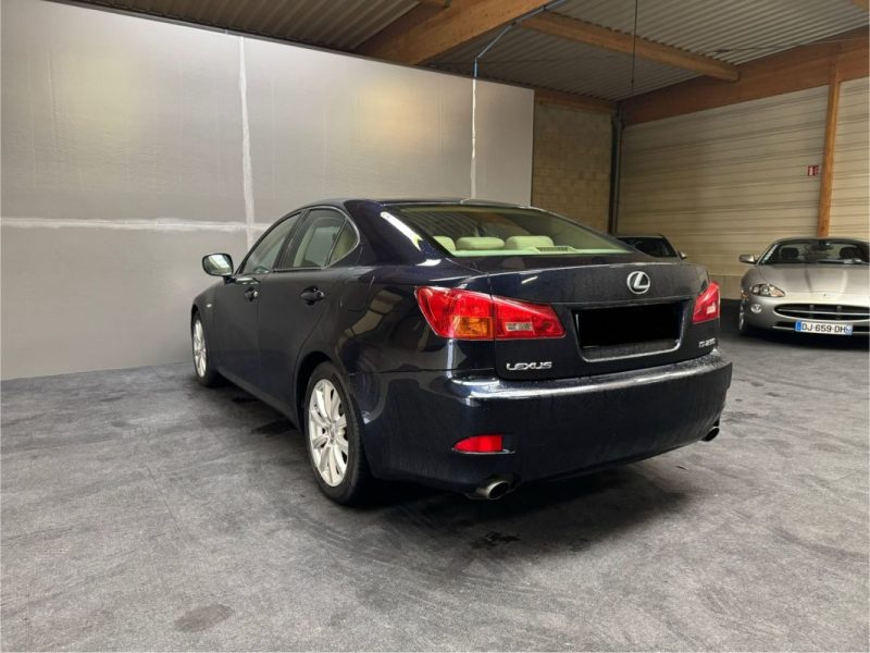 LEXUS IS250  LUXURY 2006