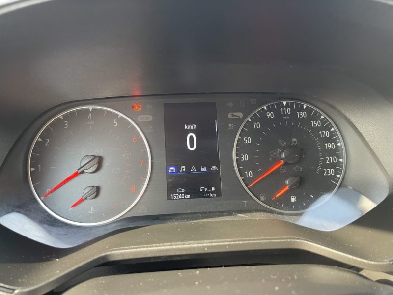 RENAULT CLIO TECHNO 1.0TCE 90CV BOITE AUTO 15000KMS GARANTIE 
