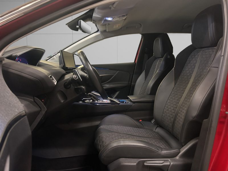 PEUGEOT 3008 II 1.6 THP 225 HYBRID *FINITION ROADTRIP* 180 CV 