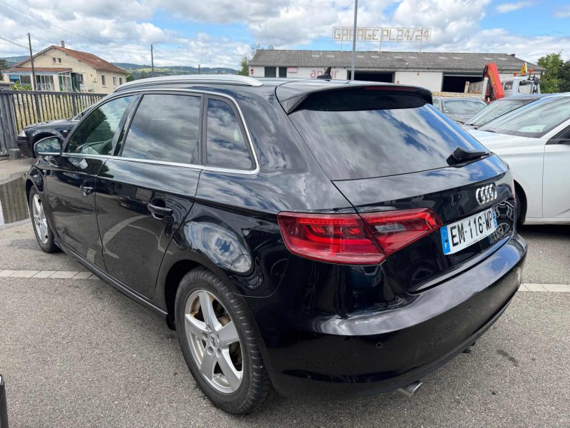 AUDI A3 SPORTBACK 1.6 TDI 110CH S-LINE GARANTIE