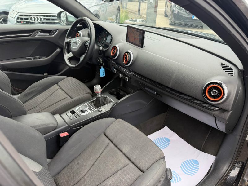 AUDI A3 SPORTBACK 1.6 TDI 110CH S-LINE GARANTIE
