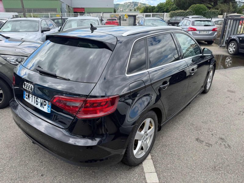 AUDI A3 SPORTBACK 1.6 TDI 110CH S-LINE GARANTIE