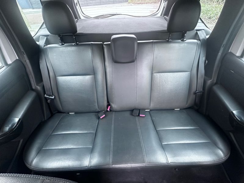 ✅ 1 ER MAIN DACIA DUSTER 1.5 DCI 90 2011