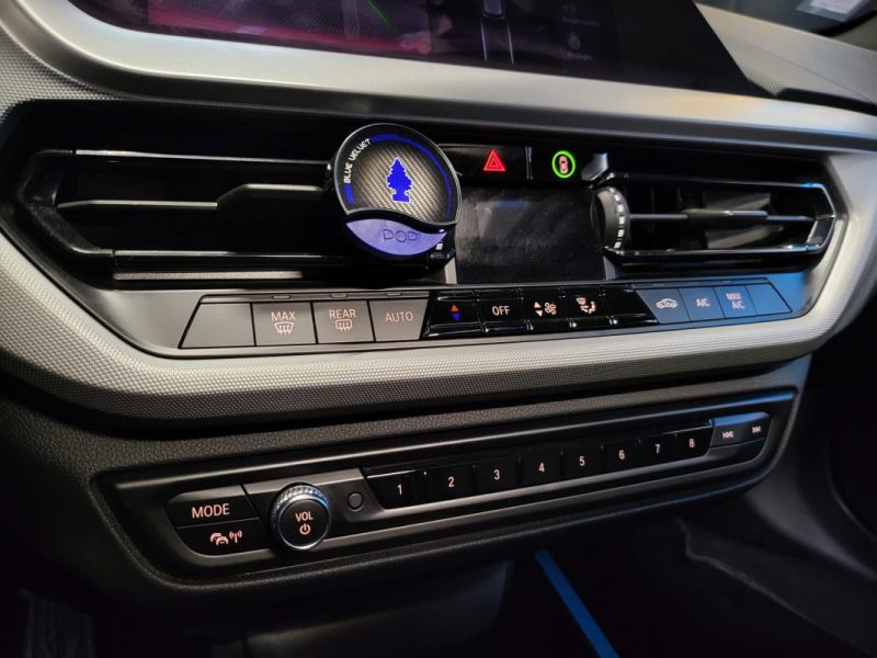 B.M.W. SERIE 1 116dA 116ch DKG7 TOIT OUVRANT PANO /CAMERA 