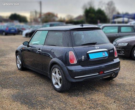 MINI COOPER  2004