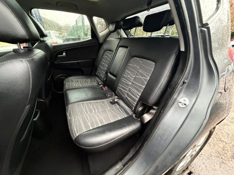 KIA VENGA 1.6 CRDI PREMIUM 