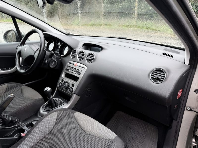 PEUGEOT 308 1.6 HDI 92 PREMIUM PACK