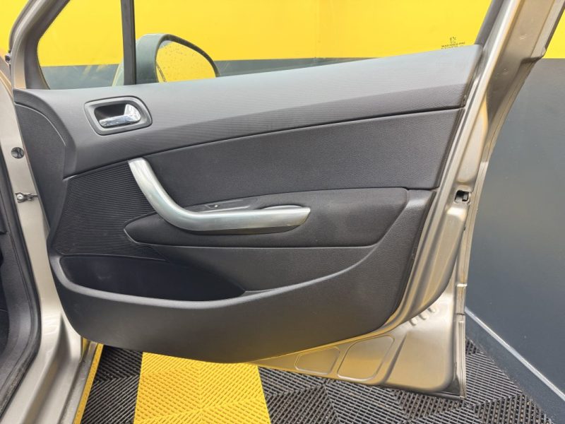 PEUGEOT 308 1.6 VTI 16V PREMIUM PACK BOITE AUTOMATIQUE 5P