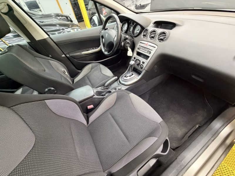 PEUGEOT 308 1.6 VTI 16V PREMIUM PACK BOITE AUTOMATIQUE 5P