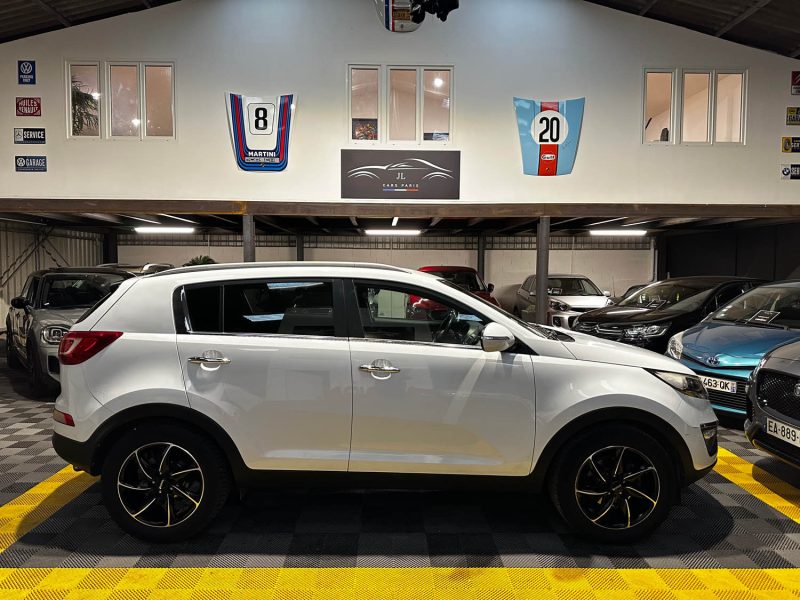 MAGNIFIQUE KIA SPORTAGE ACTIVE 1.6 GDI 136 CH (FULL SUIVI D’ENTRETIEN, CAMÉRA DE RECUL, CLIM)
