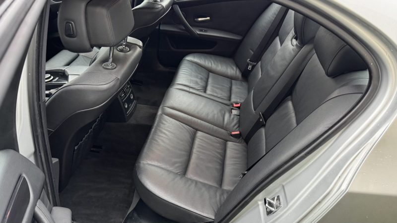 BMW 523I PACK M CUIR GARANTIE 12 MOIS
