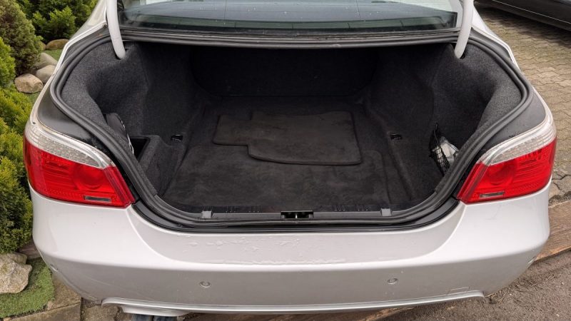 BMW 523I PACK M CUIR GARANTIE 12 MOIS