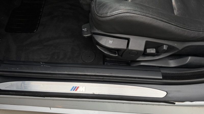 BMW 523I PACK M CUIR GARANTIE 12 MOIS