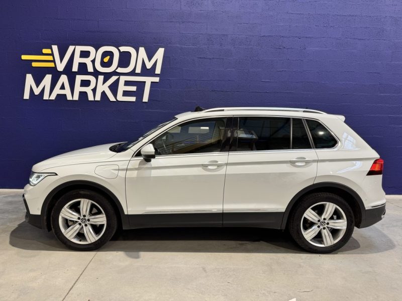 VOLKSWAGEN TIGUAN 1.4 eHYBRID 245ch ELEGANCE DSG6 / TOIT OUVRANT / SUIVI COMPLET