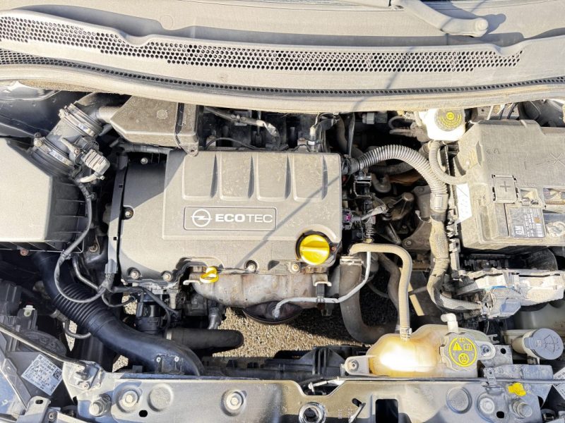 OPEL CORSA 1.4 90CH EDITION 5P 2015