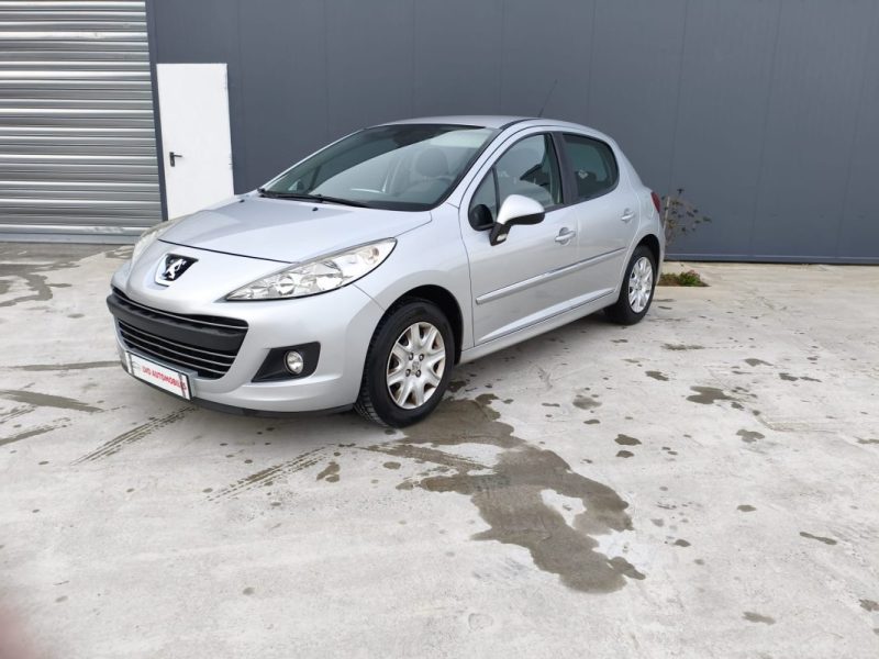 PEUGEOT 207 1.4 HDi 70 PREMIUM – SANS FAP – CLIM AUTO- REGULATEUR DE VITESSE – GARANTIE 12 MOIS