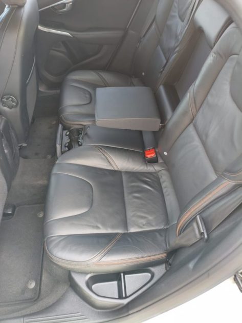 VOLVO V40 CROSS V40 CROSS COUNTRY D3 150CH SUMMUN EDITION 2013