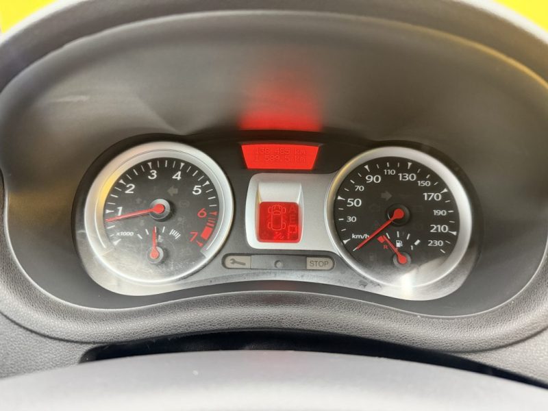 RENAULT CLIO III 1.6 16V 110CH EXCEPTION 2 BOITE AUTOMATIQUE 2009